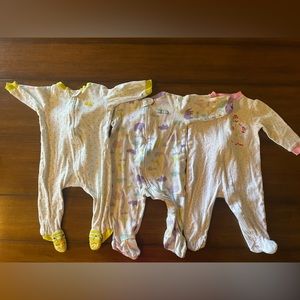Lot of 3 sleepers